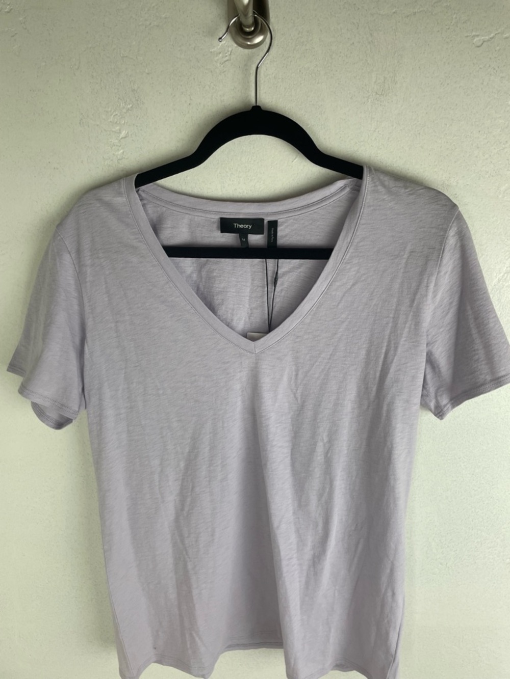 Theory Soft Lilac V-Neck Short Sleeve Tee